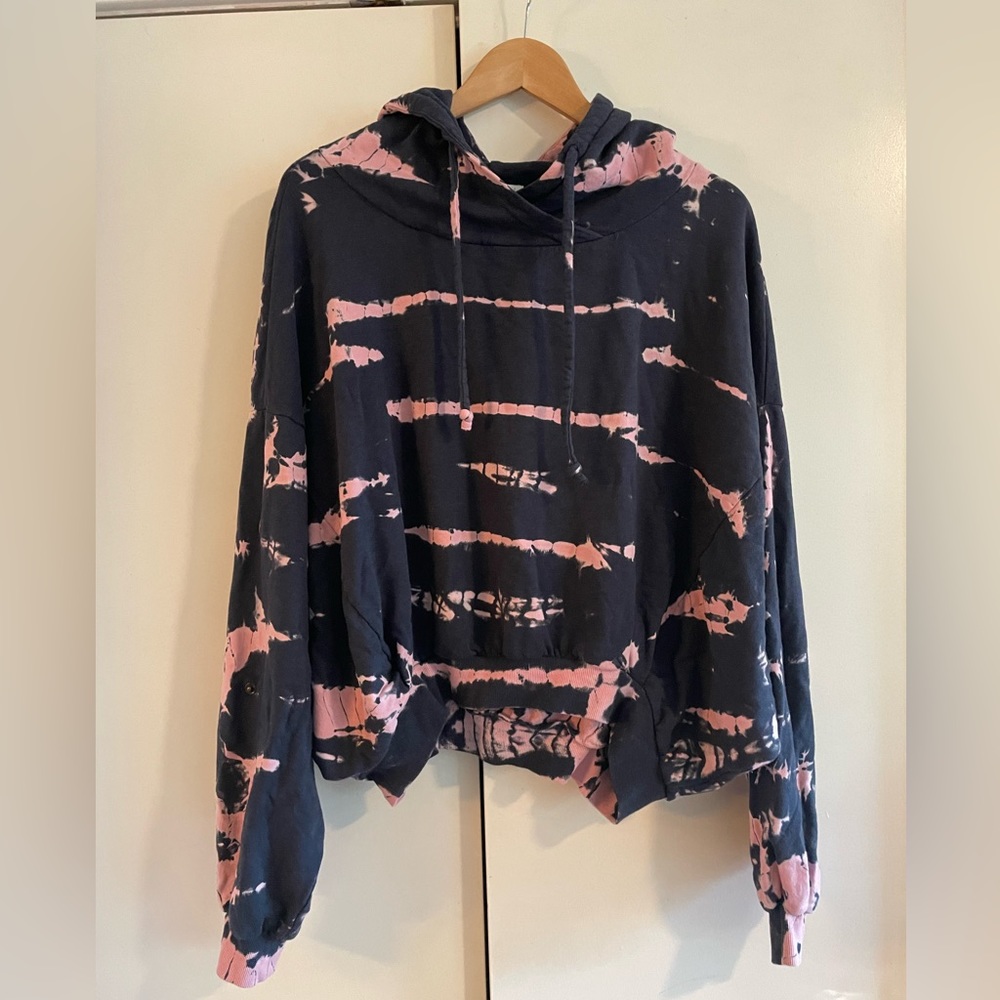 Young, Fabulous, & Broke oversized tie dye hoodie sweatshirt